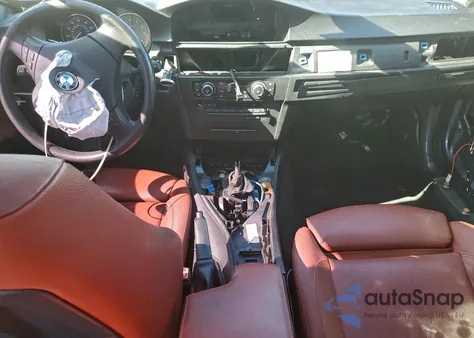 2010 BMW 335 Xi z USA, uszkodzony, nr VIN WBAPL3C53AA408371